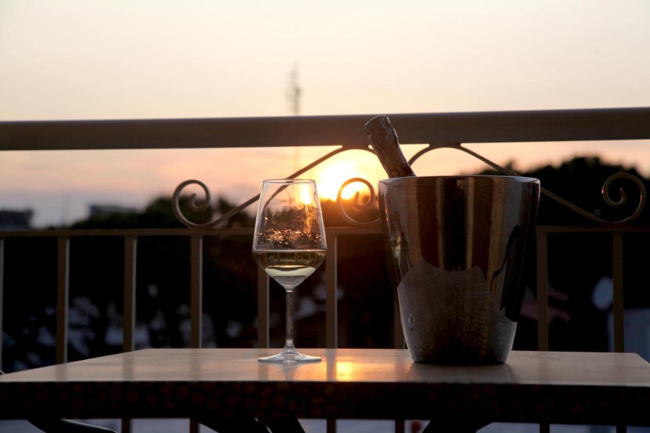 Hotel Alfa Anche In All Inclusive リミニ エクステリア 写真