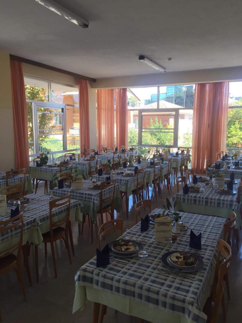 Hotel Alfa Anche In All Inclusive リミニ エクステリア 写真
